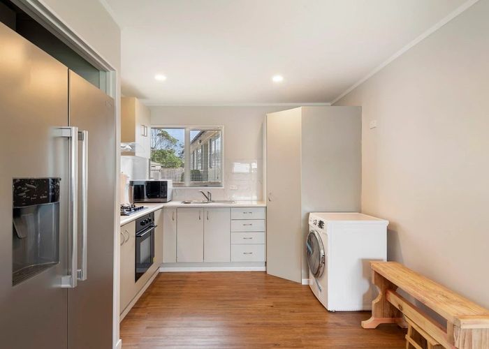  at 6A Stella Place, Manurewa, Auckland