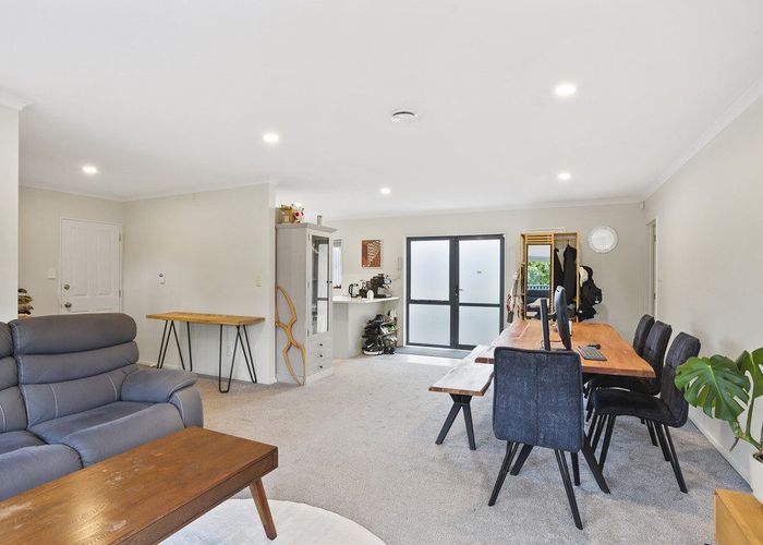  at 24A Fruitvale Road, New Lynn, Waitakere City, Auckland