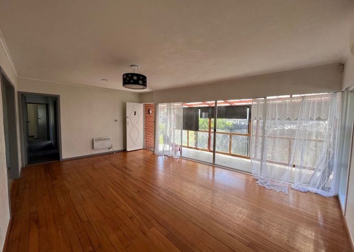  at 165 Edgewater Drive, Pakuranga, Auckland