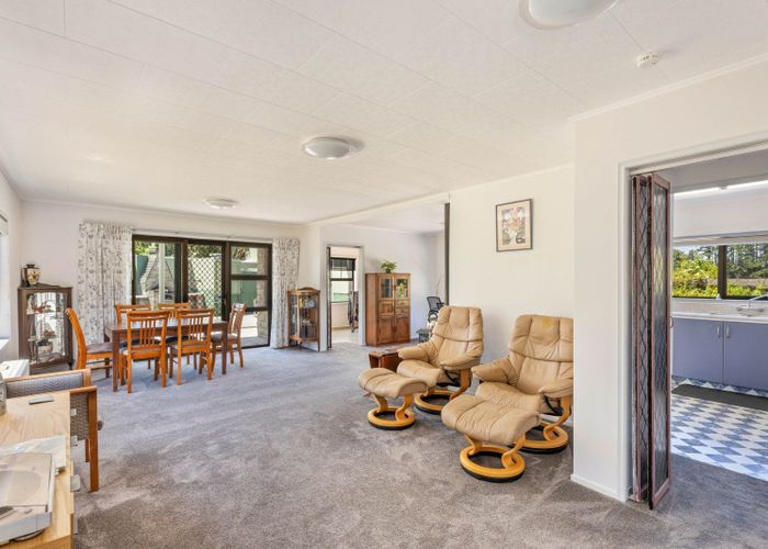  at 529 South Road, Omata, New Plymouth
