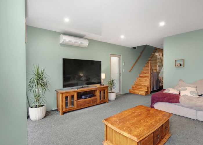  at 25A Bell Street, Tawa, Wellington, Wellington