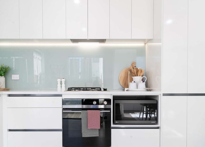  at 90C Seymour Road, Sunnyvale, Waitakere City, Auckland