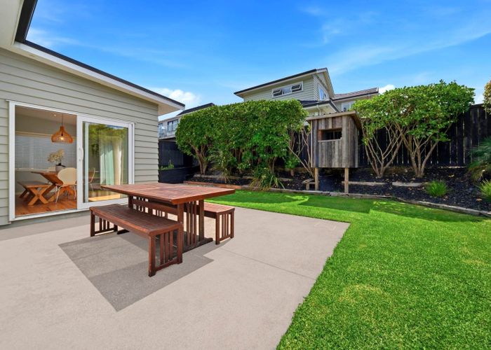  at 1/19 Kiteroa Terrace, Rothesay Bay, North Shore City, Auckland
