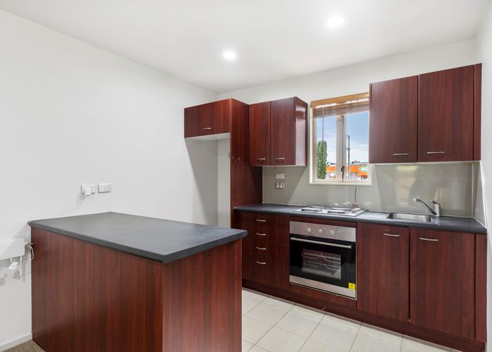 at 9/85 Portage Road, New Lynn, Auckland