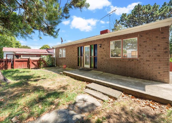  at 99 Seabrook Avenue, New Lynn, Waitakere City, Auckland
