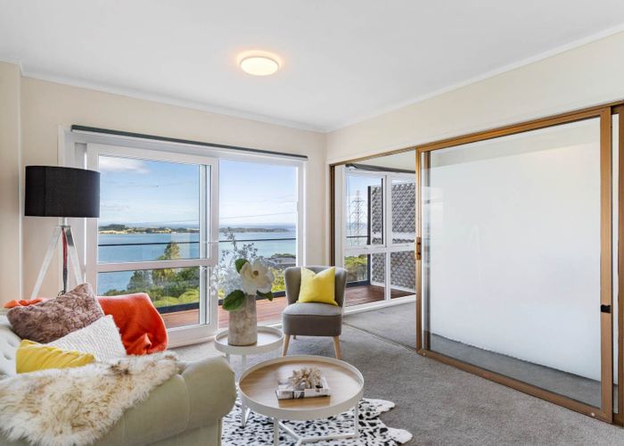  at 1/340 Hillsborough Road, Mount Roskill, Auckland