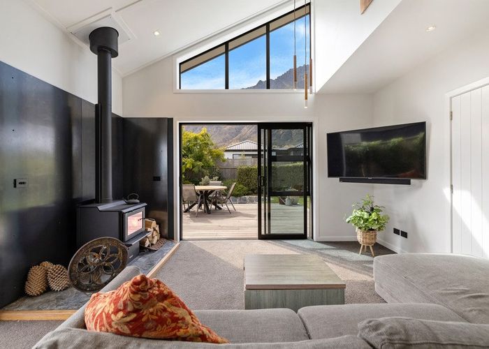  at 6 Shepherd Road, Jacks Point, Queenstown-Lakes, Otago