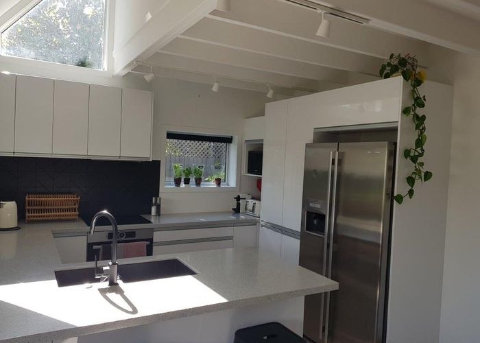  at 98A Memorial Avenue, Ilam, Christchurch City, Canterbury