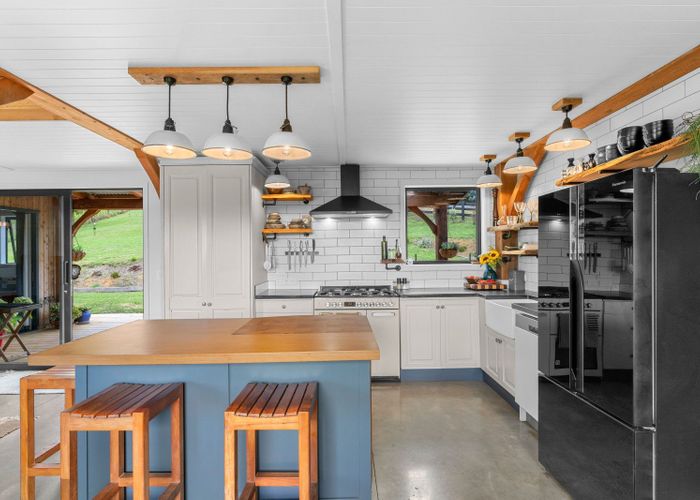  at 421 Cames Road, Kaiwaka