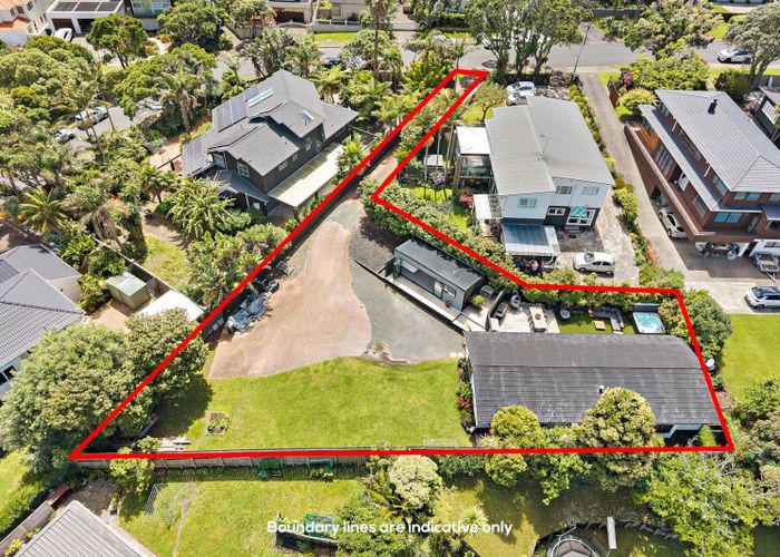  at 1A Cliff Road, Torbay, North Shore City, Auckland