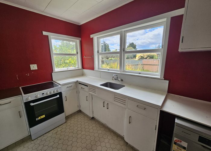  at 1217 Willowpark Road North, Mayfair, Hastings, Hawke's Bay