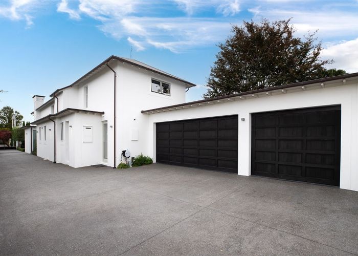  at 6 Wairarapa Terrace, Merivale, Christchurch