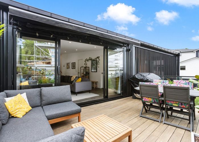  at 26 Arataki Views Way, Glen Eden, Waitakere City, Auckland