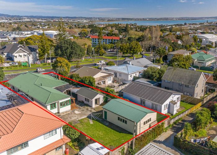  at 172 Carrington Road, Mount Albert, Auckland City, Auckland