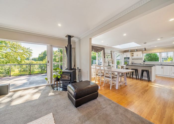  at 110 Barton Avenue, Heretaunga, Upper Hutt, Wellington