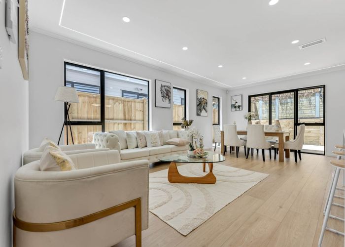  at 122 McQuoids Road, Flat Bush, Manukau City, Auckland