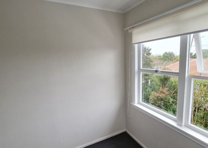  at 1/44 Caulton Street, Saint Johns, Auckland