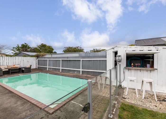  at 708 Grove Road, Mayfair, Hastings