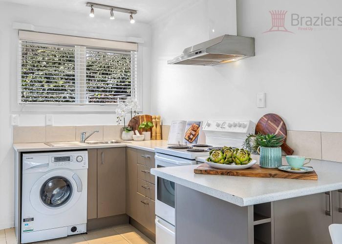  at 2/41 Naseby Street, Merivale, Christchurch City, Canterbury