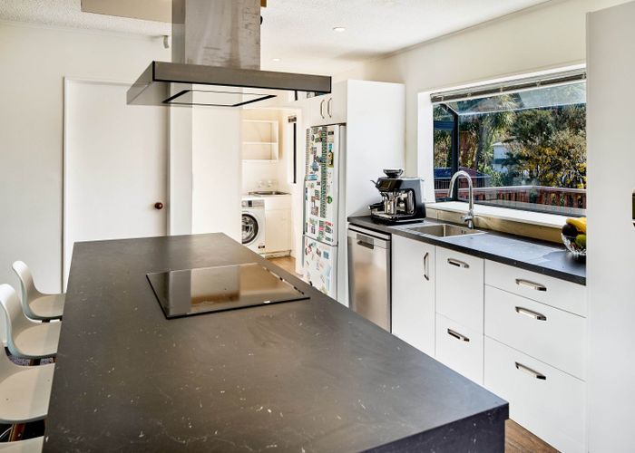  at 301 Maungaraki Road, Maungaraki, Lower Hutt, Wellington
