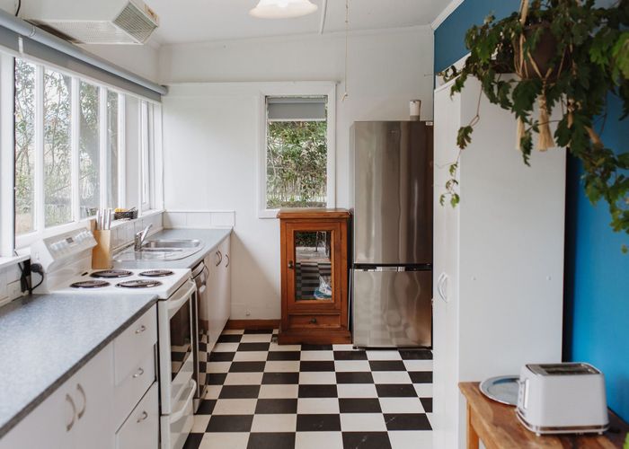  at 1 Jervois Terrace, Ohau, Levin