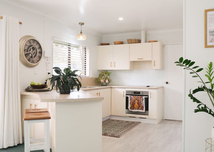  at 42A Holland Street, Glenholme, Rotorua, Bay Of Plenty