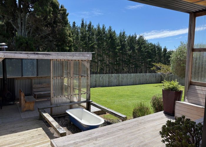  at 1606 South Road, Oakura, New Plymouth, Taranaki