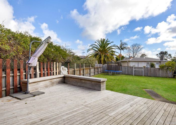  at 218 Birkdale Road, Birkdale, Auckland
