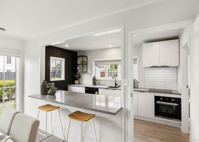  at 3/97 Wheturangi Road, Greenlane, Auckland City, Auckland