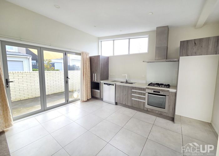  at 10 Squadron Drive, Hobsonville, Waitakere City, Auckland