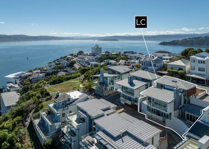  at 26 The Crescent, Roseneath, Wellington