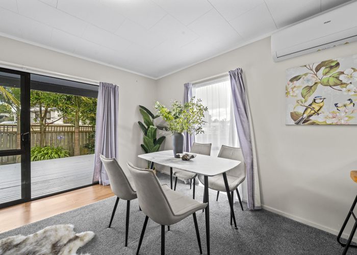  at 7B Justamere Place, Weymouth, Auckland