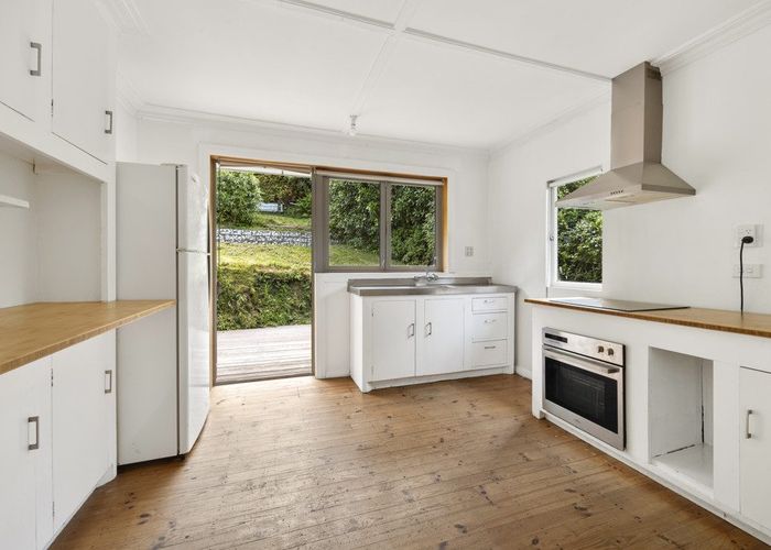  at 30 Seaview Terrace, Kew, Dunedin, Otago