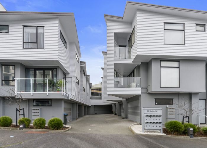  at 4/18 Blake Street, Ponsonby, Auckland
