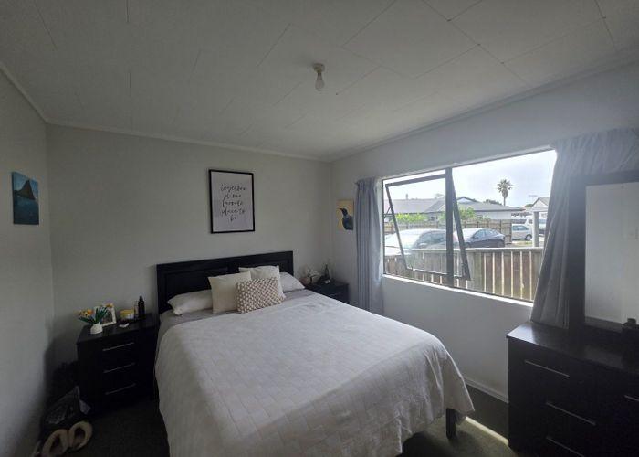  at 8B Kane Road, Papamoa, Tauranga, Bay Of Plenty