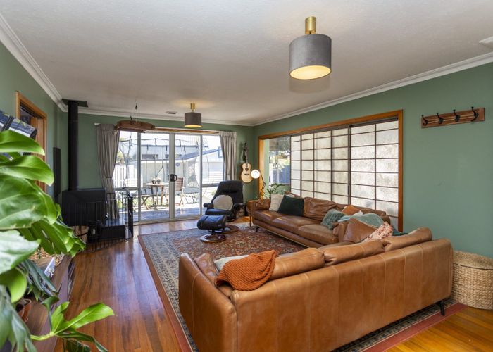  at 8  Gow Place, Woolston, Christchurch City, Canterbury