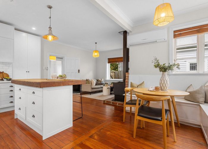  at 42 Mersey Street, St Albans, Christchurch
