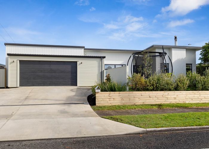  at 318 Mangorei Road, Merrilands, New Plymouth