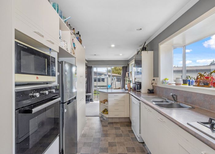  at 107 Oakhampton Street, Hornby, Christchurch City, Canterbury