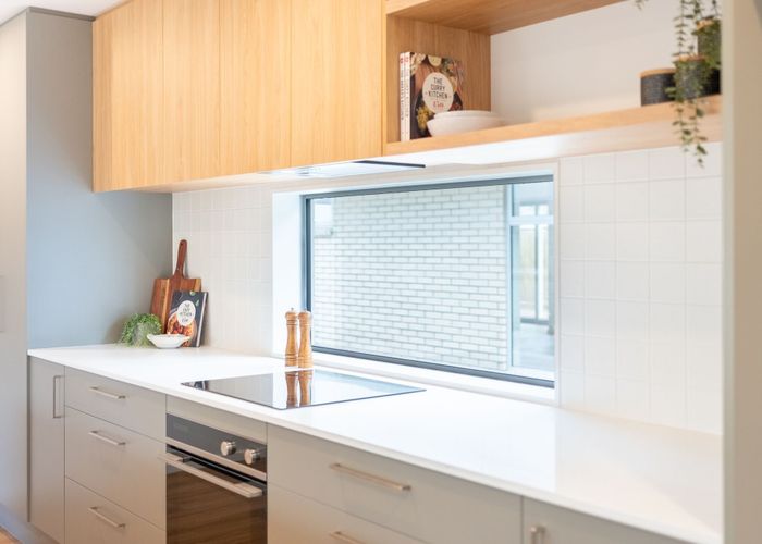  at 2/243 Lyttelton Street, Spreydon, Christchurch City, Canterbury