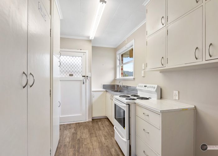  at 1/11 Sutherland Avenue, Silverstream, Upper Hutt