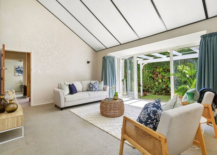  at 2/319 Riverside Drive, Waterloo, Lower Hutt