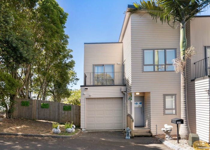  at 180 Dawson Road, Flat Bush, Auckland