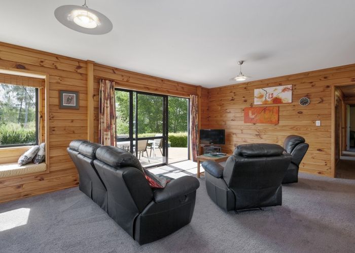  at 1 Lakemere Way, Taupo