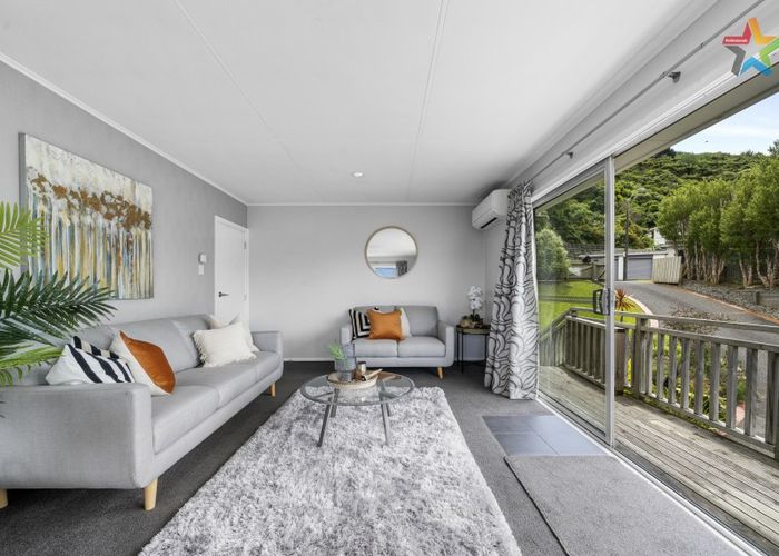  at 80 Mulberry Street, Normandale, Lower Hutt