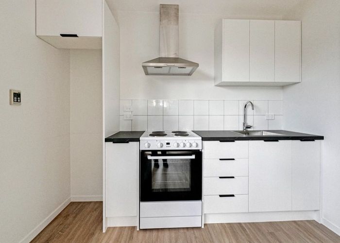  at 2/16 Highbury Street, Avondale, Auckland City, Auckland