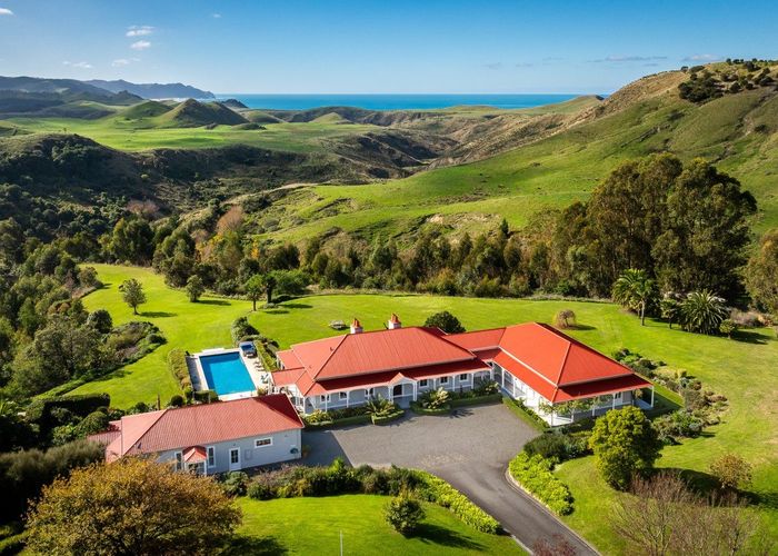  at 'Cape South' - 55 Waipuka Road, Waimarama, Hastings, Hawke's Bay