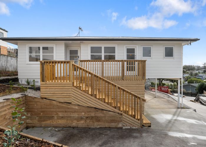  at 36 Weldene Avenue, Glenfield, North Shore City, Auckland