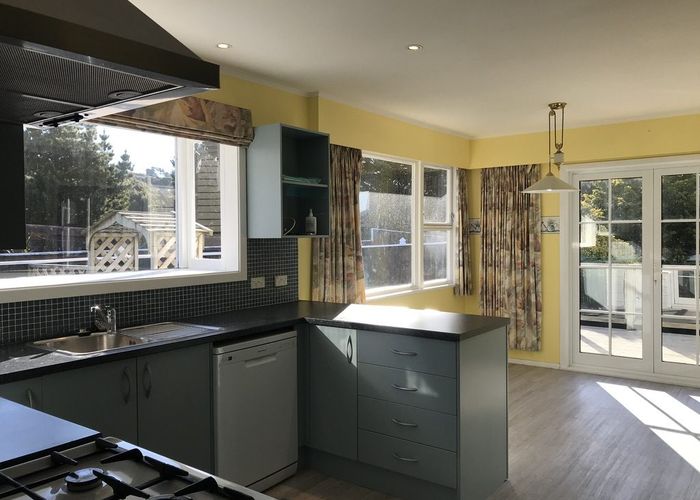  at 18 Glen Alton Avenue, Paparangi, Wellington, Wellington