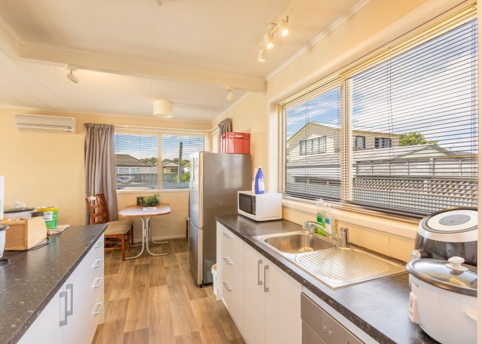  at 27 Dockery Avenue, Onekawa, Napier